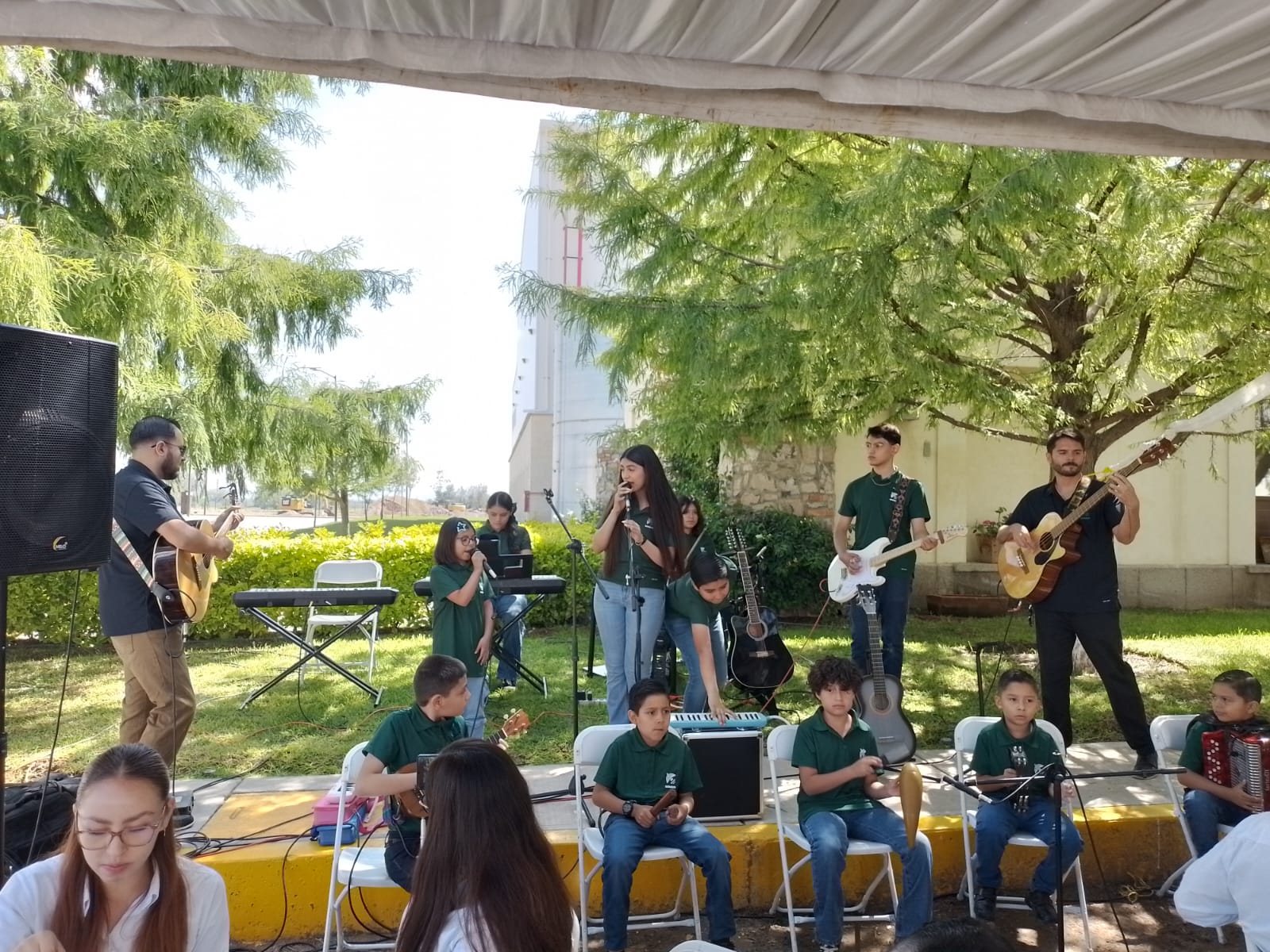 FESTEJO DÍA DEL PADRE EN PLANTA SAN JACINTO.